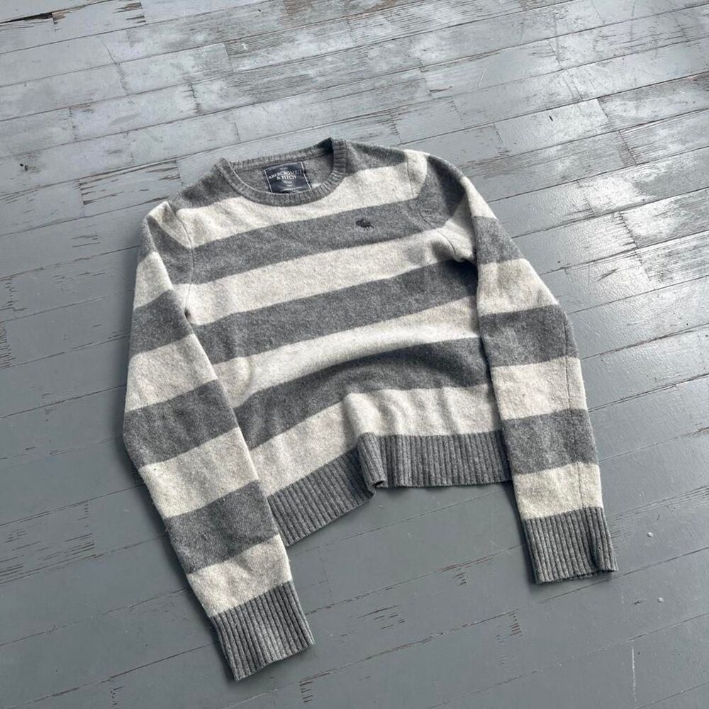 Abercrombie & Fitch Old Money Y2K Cashmere Sweater